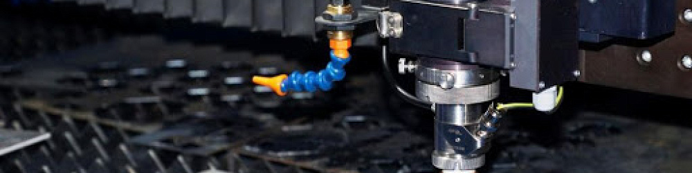 Лазерная резка 2квТ источник IPG